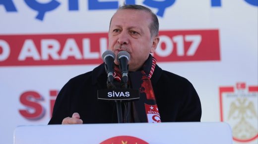 أردوغان لنتنياهو: أنت ضعيف وإسرائيل دولة إرهاب